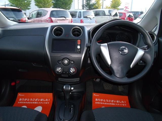 Фото Nissan Note 2015 года выпуска